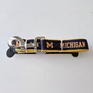 NWT Never used U of Michigan small-medium dog leash
